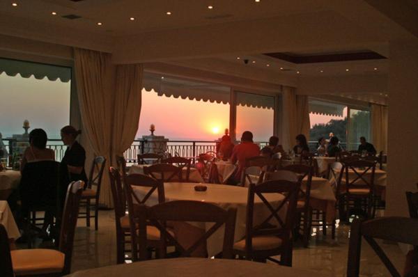 Aloha Hotel Агиос-Гордиос Экстерьер фото