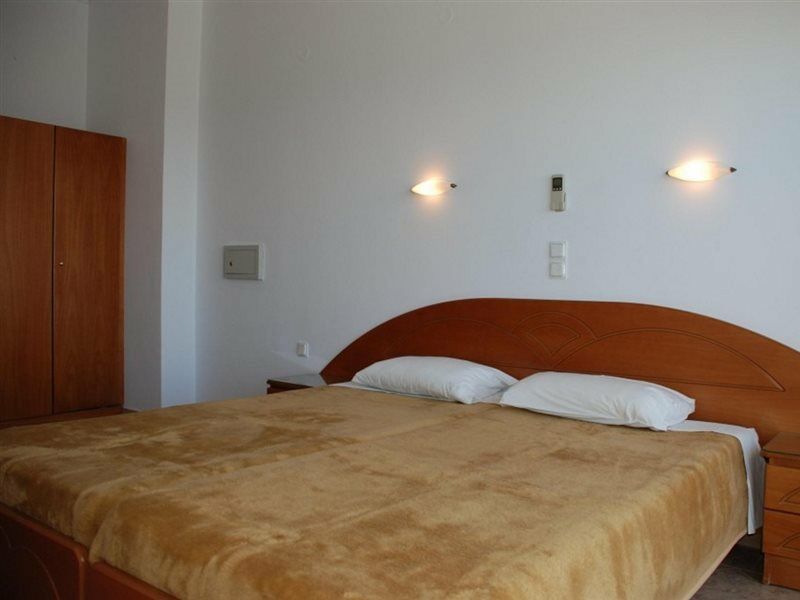 Aloha Hotel Агиос-Гордиос Экстерьер фото